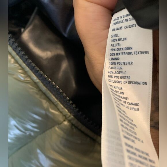 American Eagle Duck Down Blend Green Puffer Vest size L - Picture 6 of 6